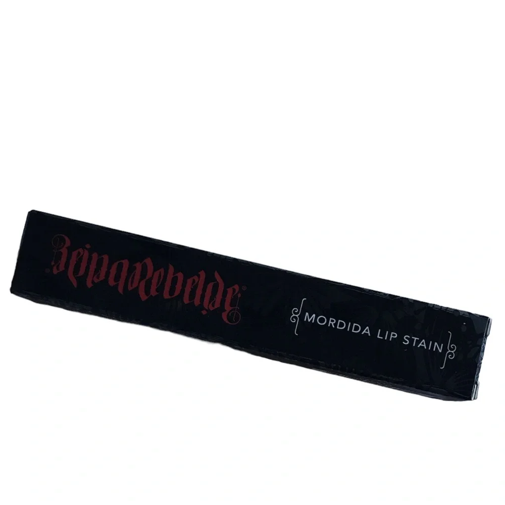 Reina Rebelde  mordida lip stain in palleta color  brand new never used